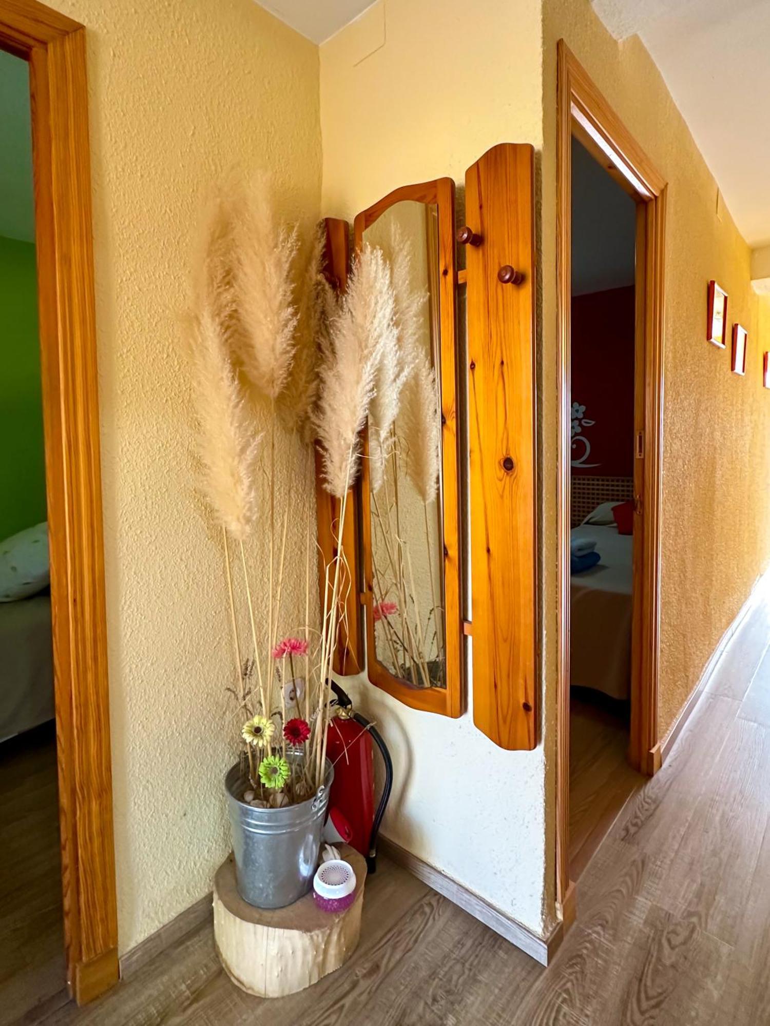 Casa Rural Los Pinos Valmuel Exteriör bild